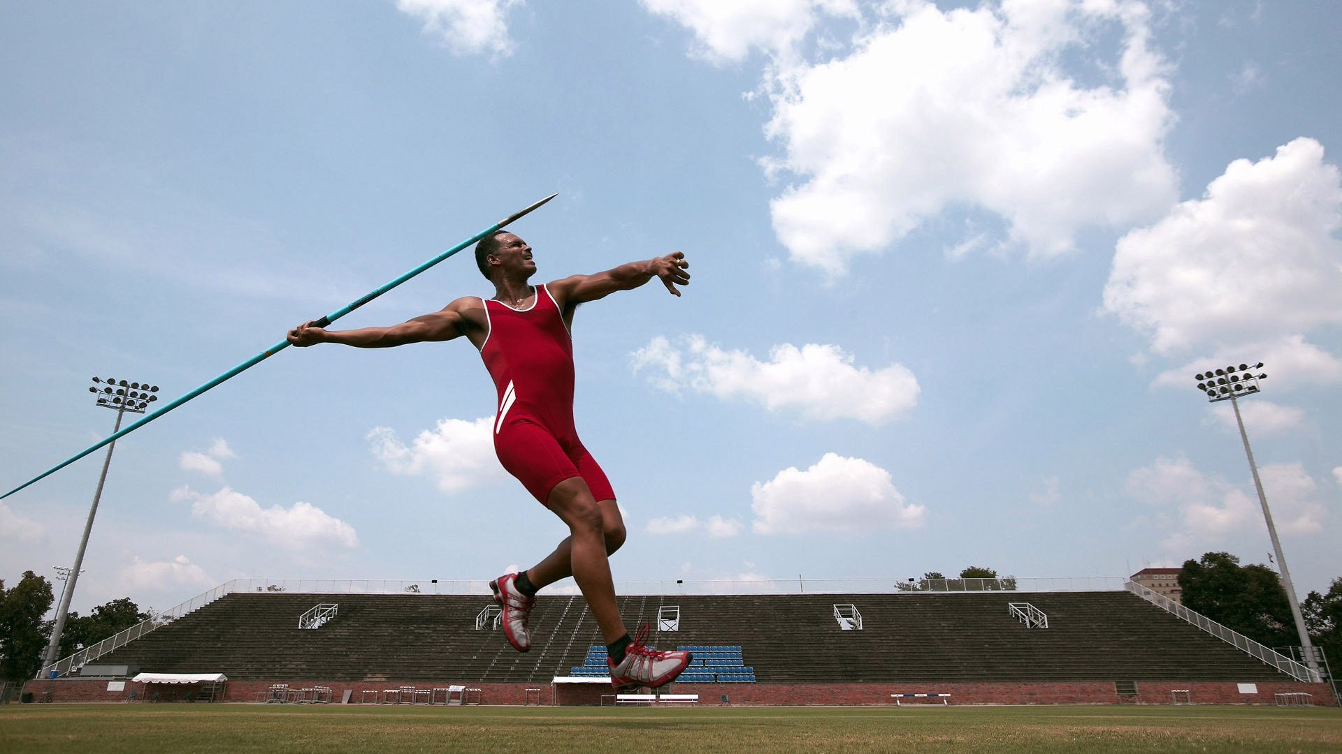 “战术布置”——教你看懂车队的战略布局，车队组织架构